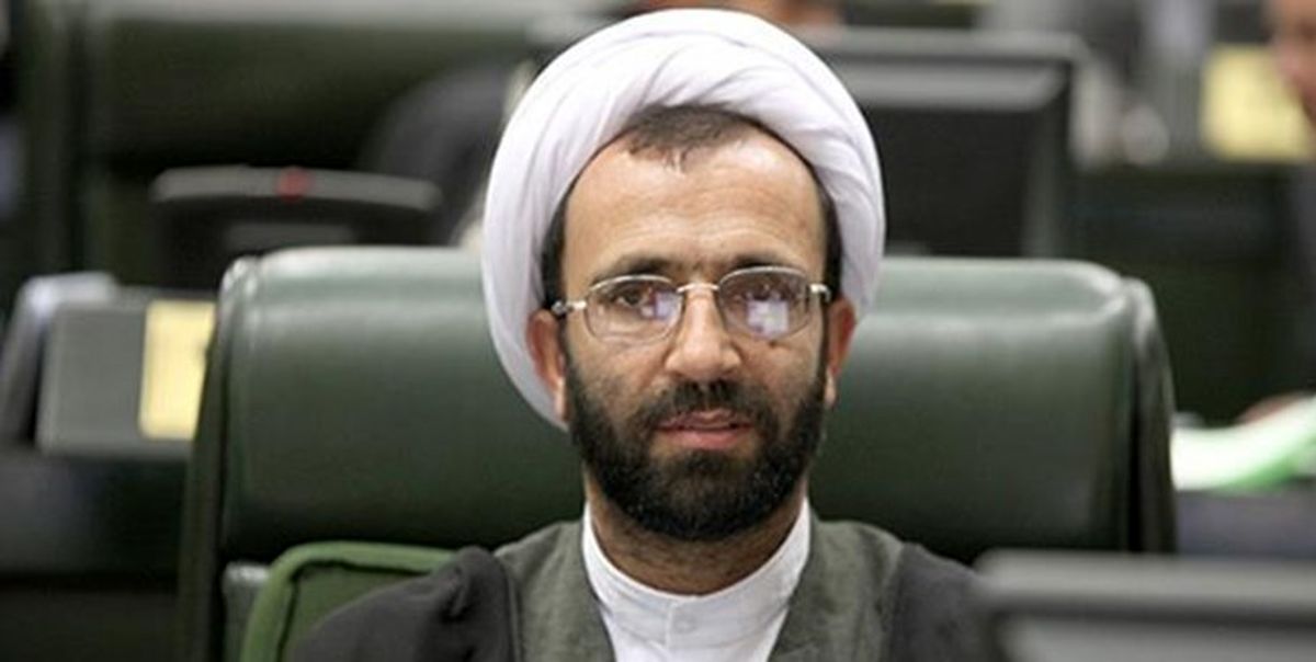 مسئول جمهوری اسلامی باید ادبیات فاخر داشته باشد