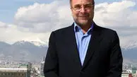 خورشید به همه می‌تابد
