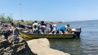 فیلمبرداری روی آب+عکس