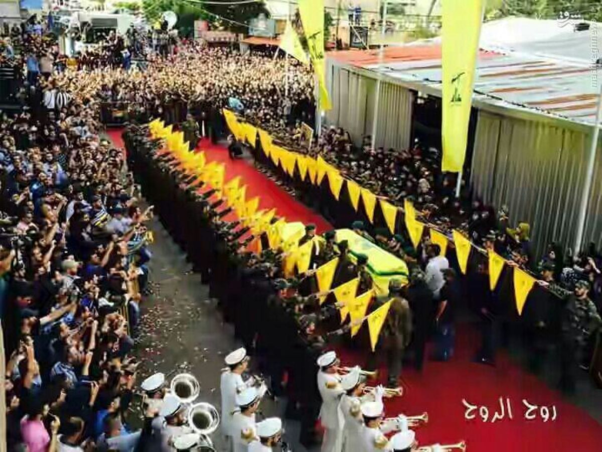 تشییع باشکوه پیکر شهید مصطفی بدرالدین+تصاویر