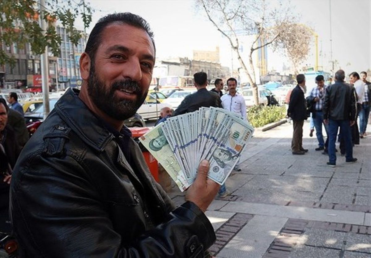 ارز مسافرتی فقط یورو پرداخت می شود
