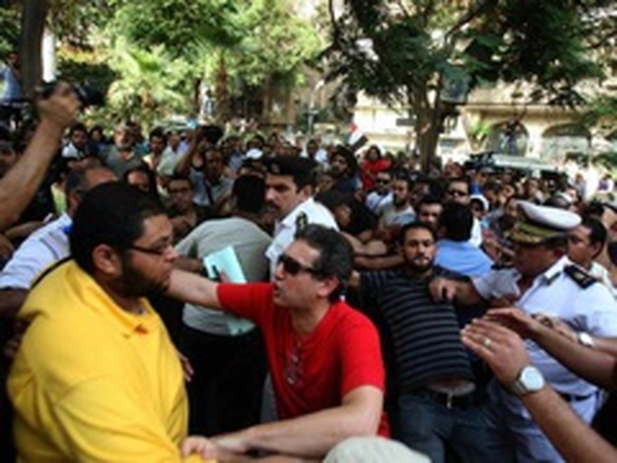 بازگشت تنش به قاهره