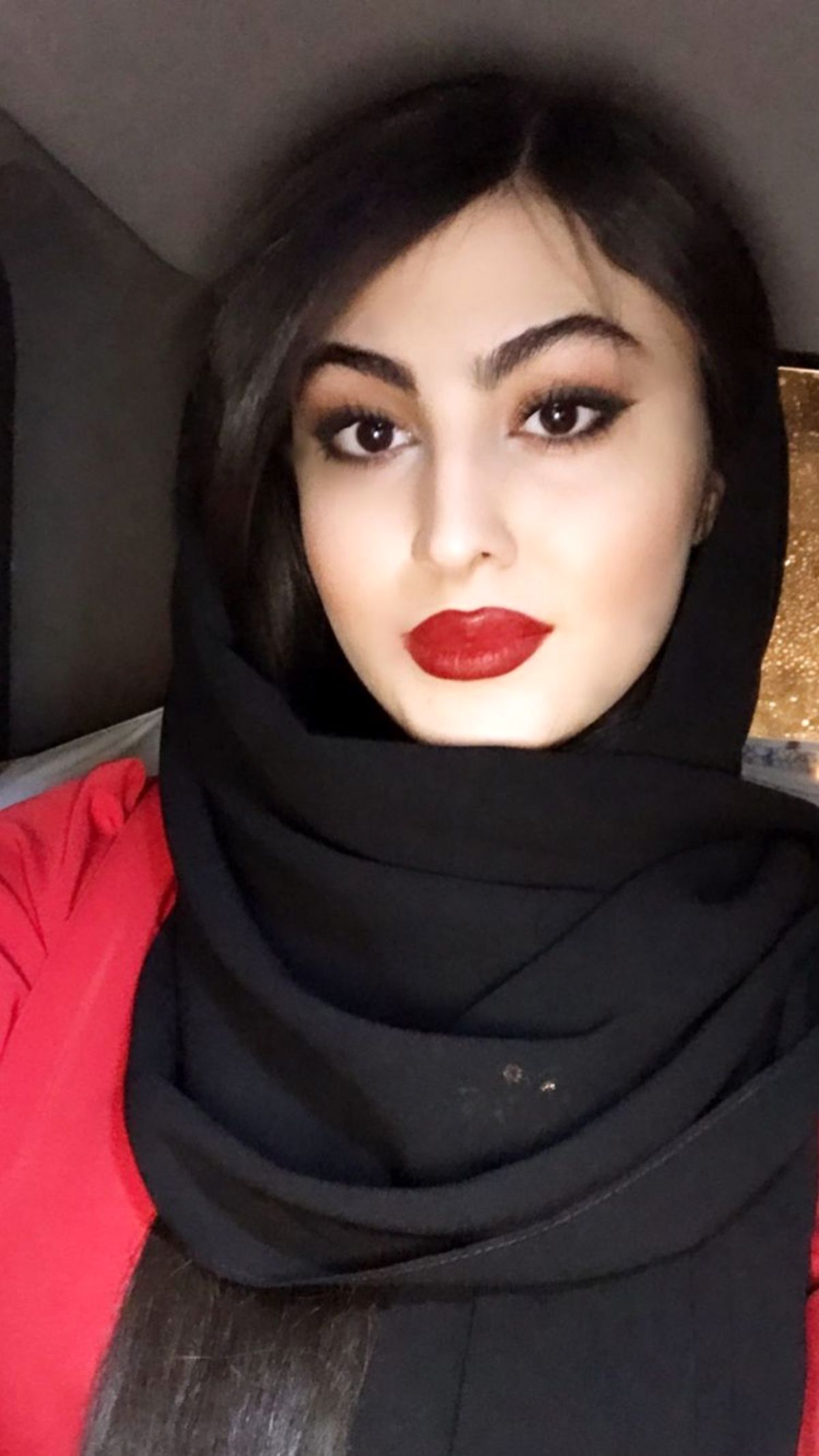 عکس جدید مریم مومن در ماشین