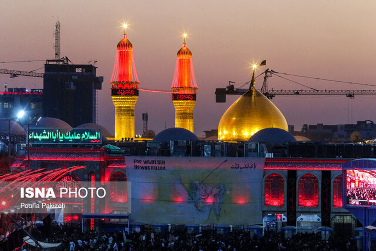 نصب گنبد جدید حرم امام حسین (ع)