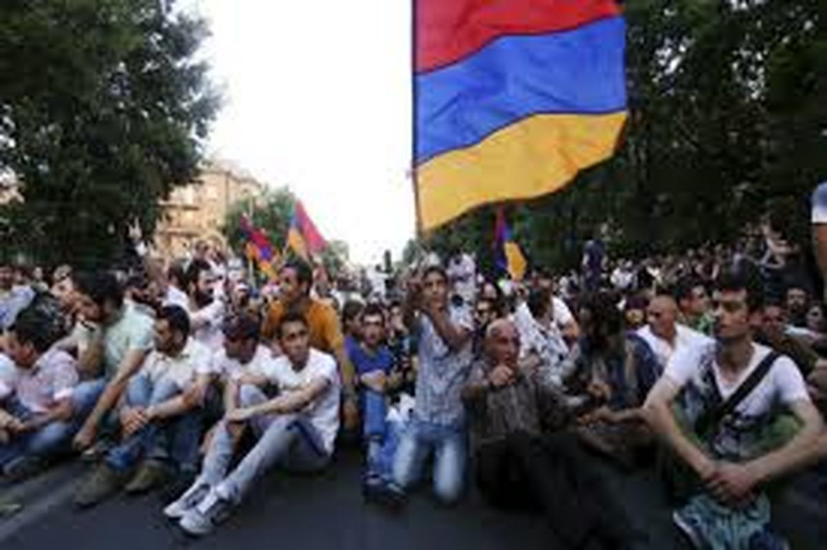 ارمنستان در یک بهت بزرگ