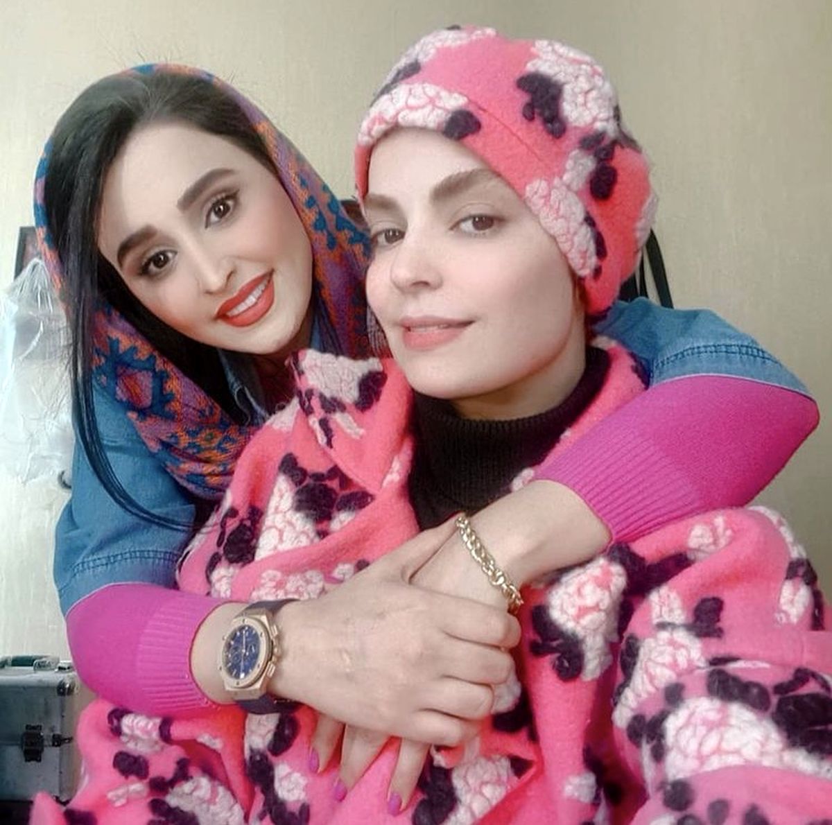 حال خوب سپیده خداوردی با دوستش + عکس