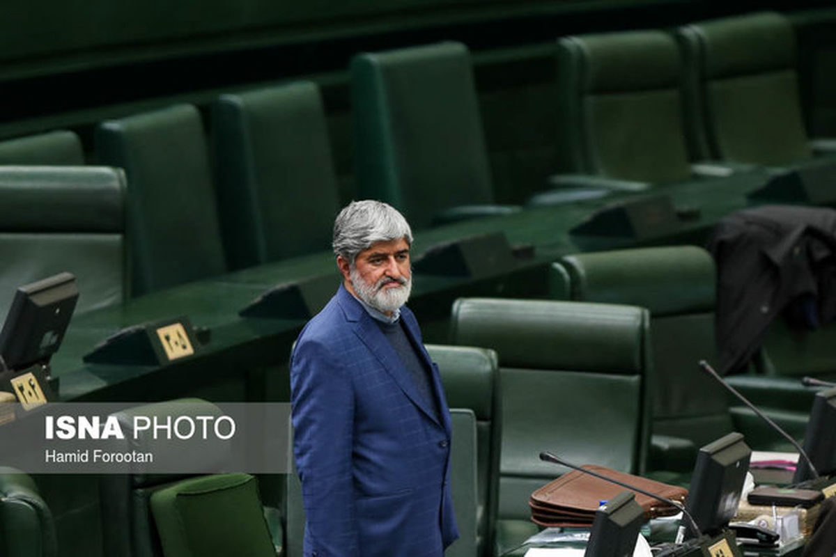 
انتقاد مطهری از حذف نام شجریان در صداوسیما
