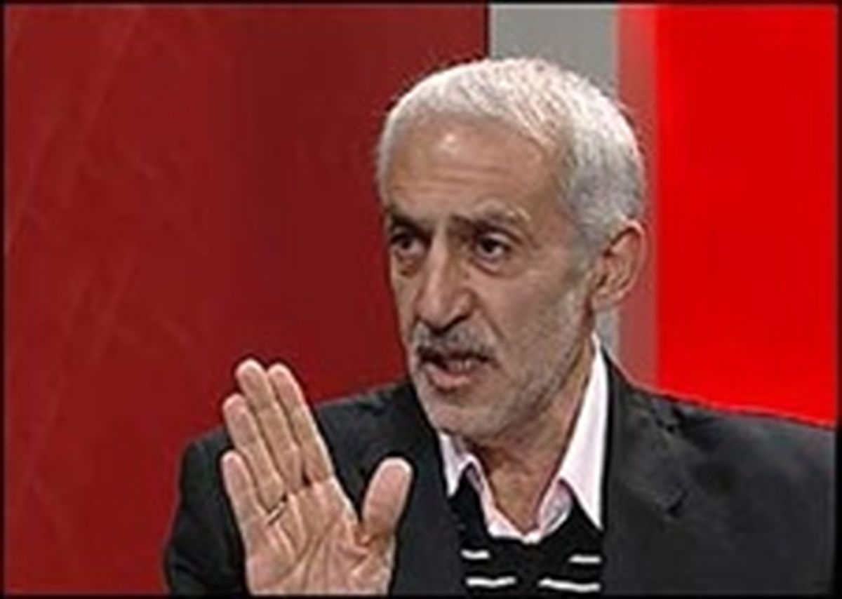              دادکان: وزیر ورزش و خادم رابین‌هودبازی درآوردند و فوتبال آلوده‌تر شد
