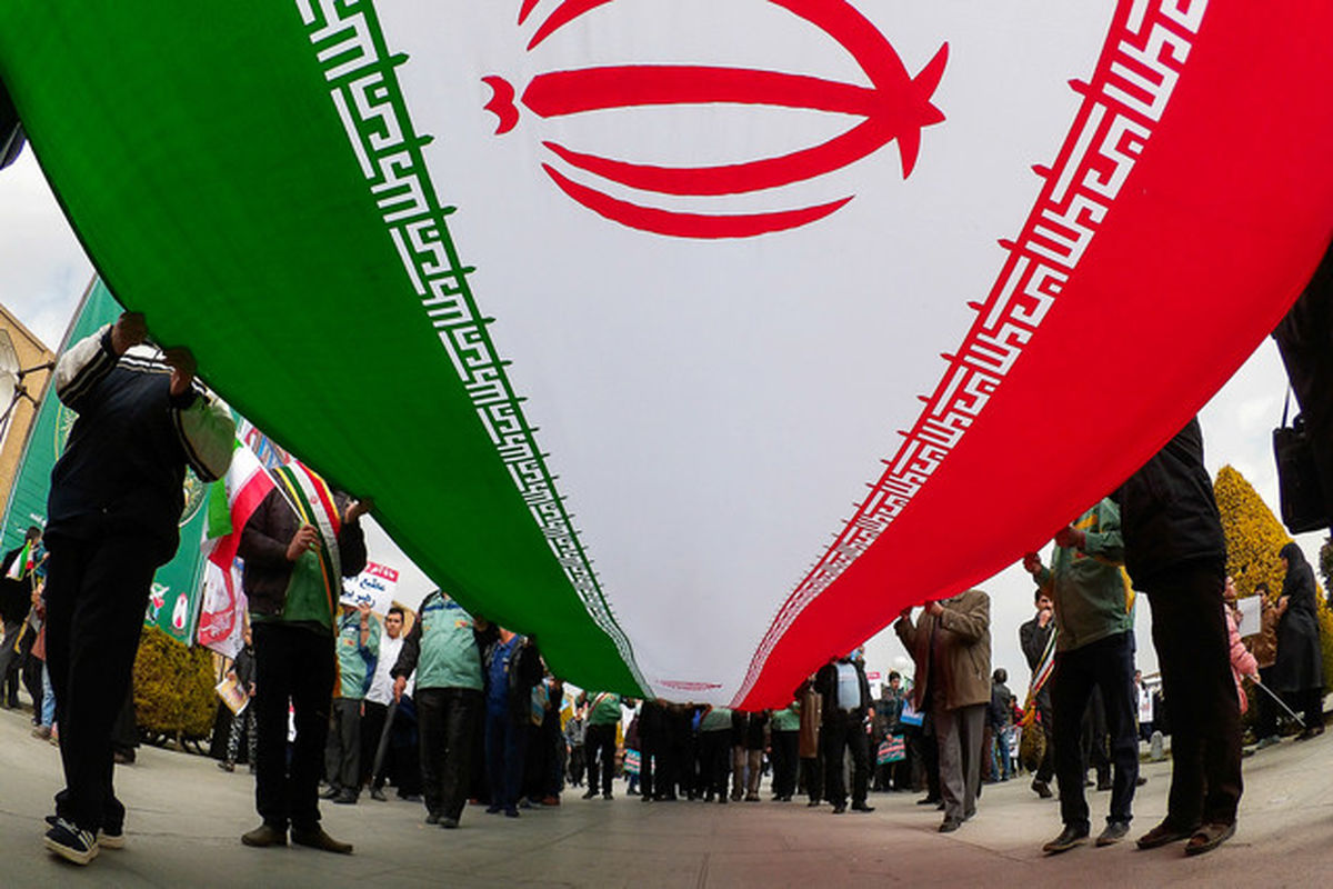 بیانیه ستاد اجرایی فرمان امام (ره) به مناسبت 22 بهمن