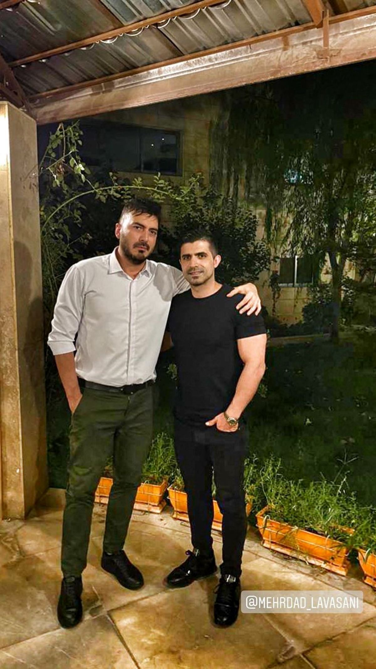 نیما شاهرخ شاهی در کنار دوستش + عکس