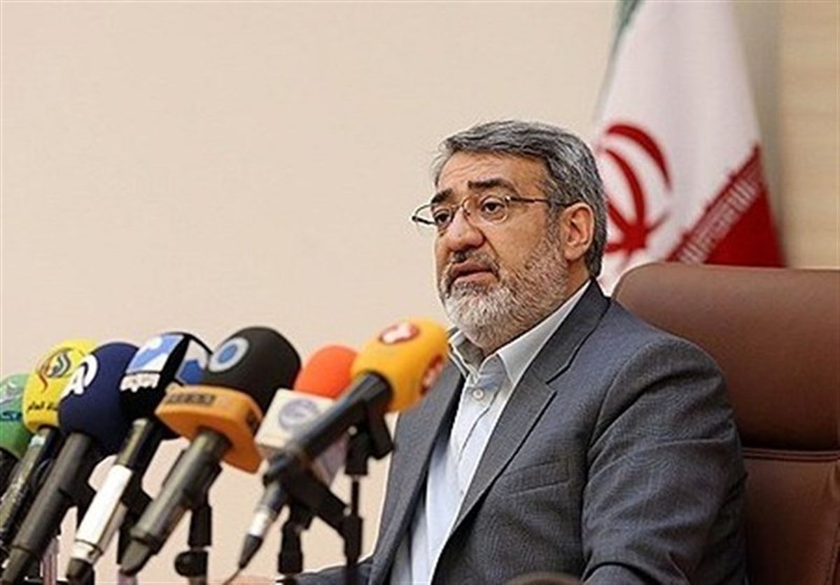 رحمانی فضلی:نمی‌توانیم با آسیب‌های اجتماعی دولتی و رسمی برخورد کنیم