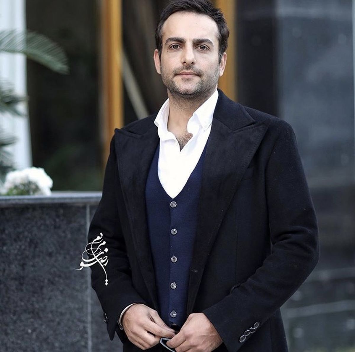 تیپ رسمی حامد کمیلی + عکس