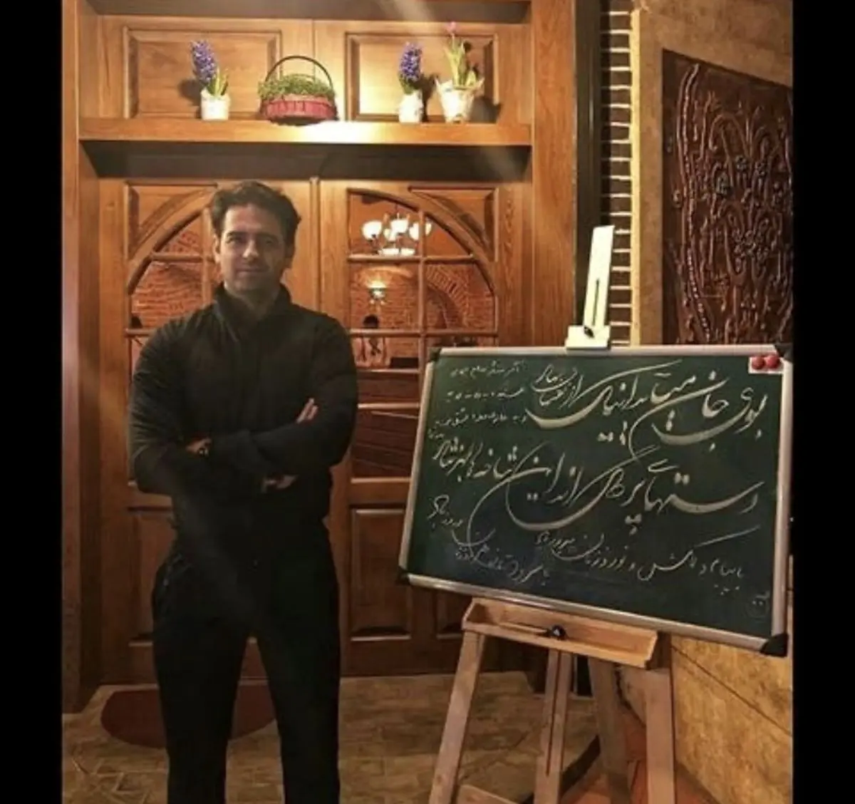 امیرحسین آرمان در یک کافه + عکس