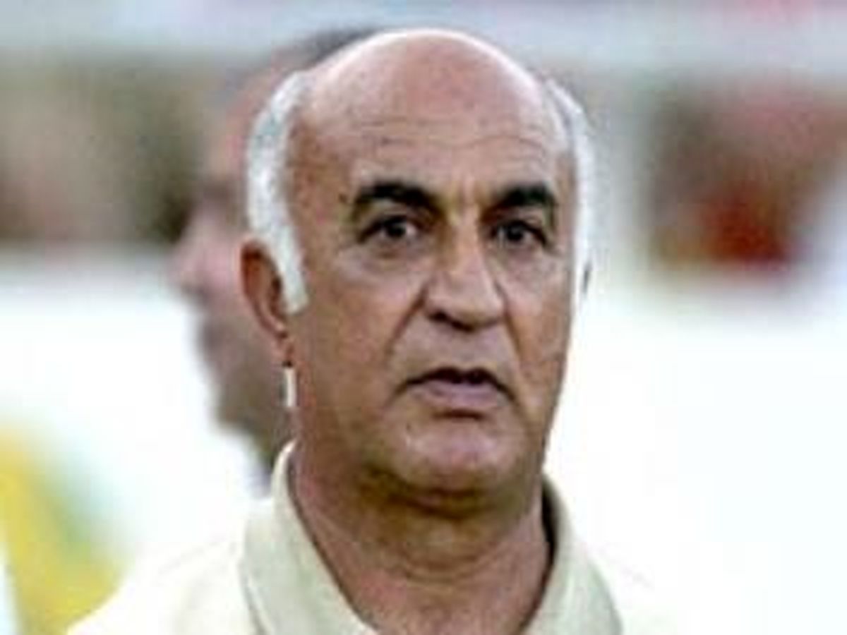 تراکتور، قهرمانی را از پرسپولیس می‌گیرد