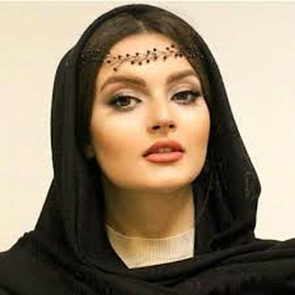 عکس و متنی که نیلوفر پارسا منتشر کرد