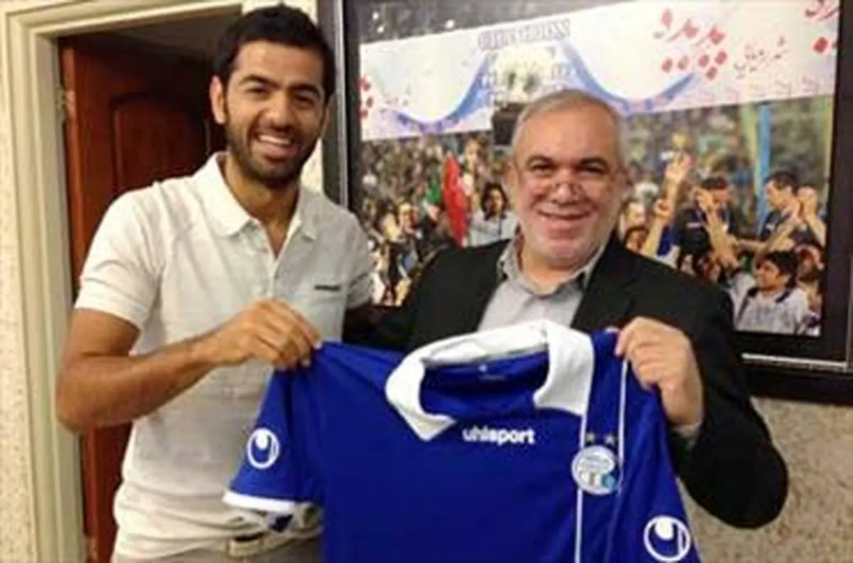 مدافع استقلال به چین می رود!