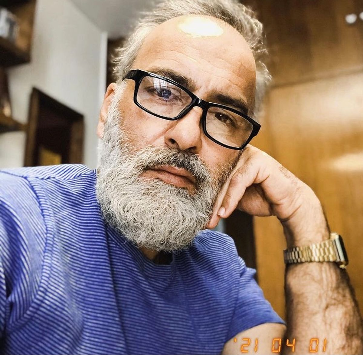 ظاهر جدید حمیدرضا آدرنگ + عکس
