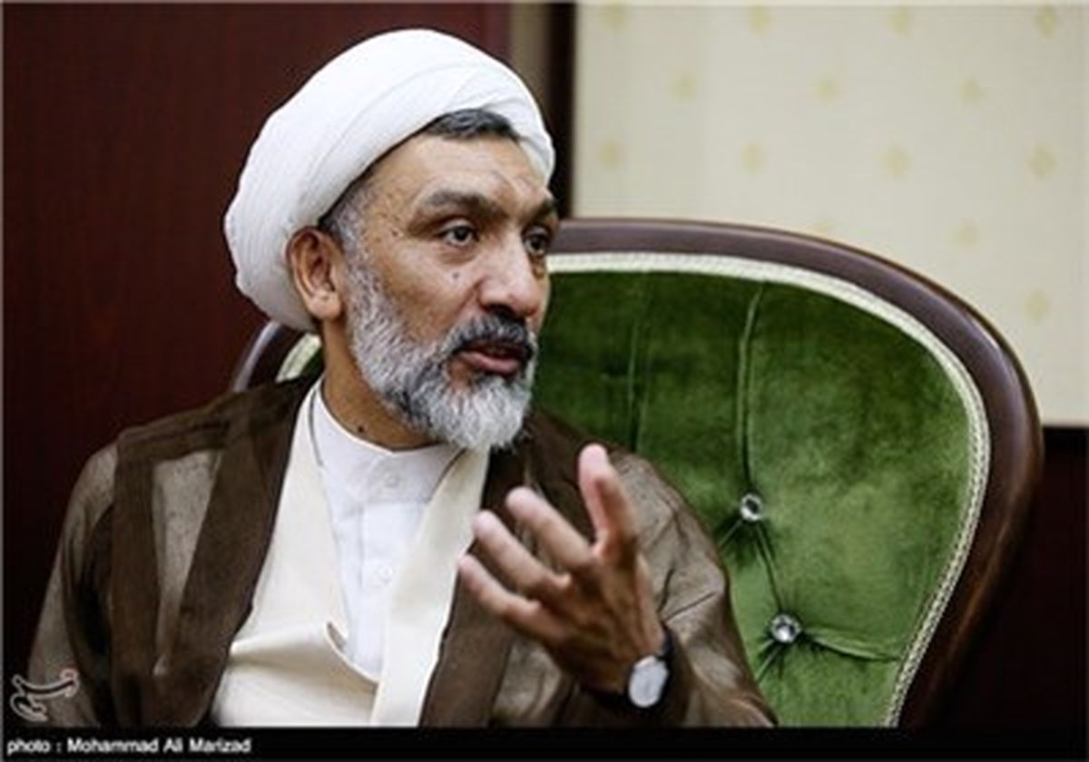 بیگانگان کمر بسته اند تا اقتصاد ما را زمین بزنند