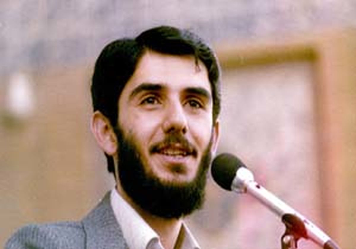 کدام شهید منادی وحدت از دانشگاه بود؟