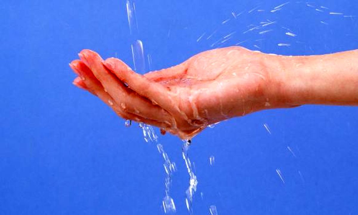 آب یکی از مطهرات دین ماست؛ با انواع آن در شرع آشنا شوید