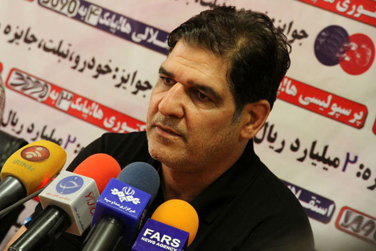 مهاجری: باید 3 یا 4 گل به استقلال می زدیم!