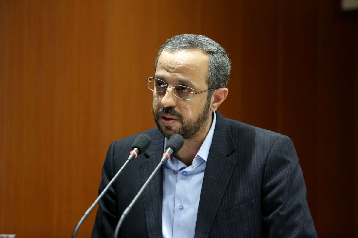نقش قالیباف در نواصول گرایی