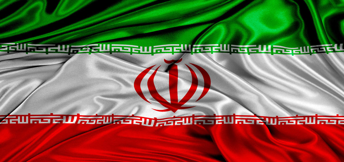 وحدت در سایه پرچم