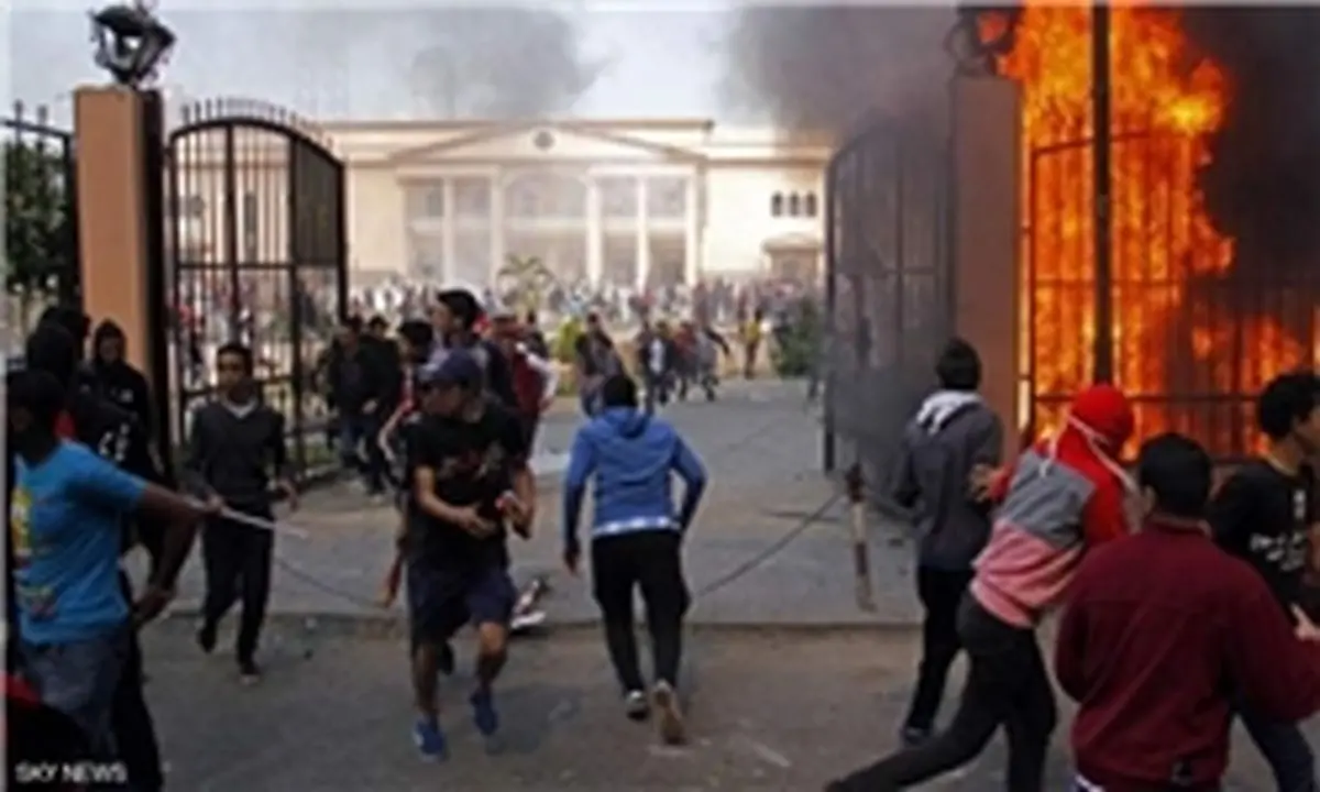 تظاهرات مخالفان مرسی مقابل کاخ ریاست جمهوری