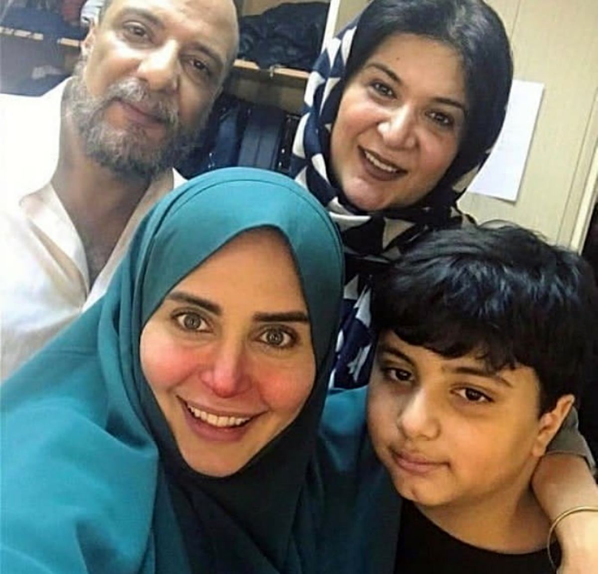 تیپ خیلی متفاوت الناز شاکردوست در ملاقات خانواده امیر جعفری+عکس