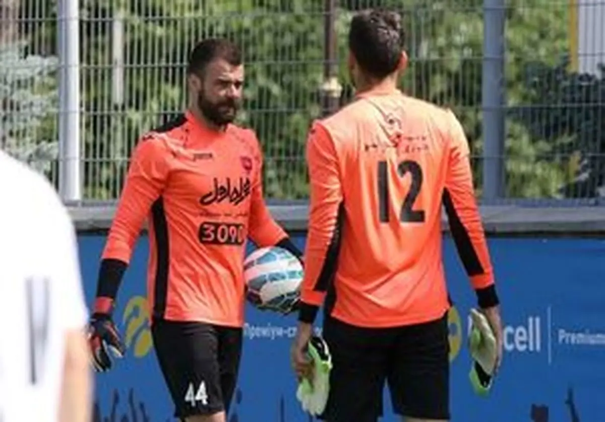 تمدید قرارداد دروازه بان کروات پرسپولیس 