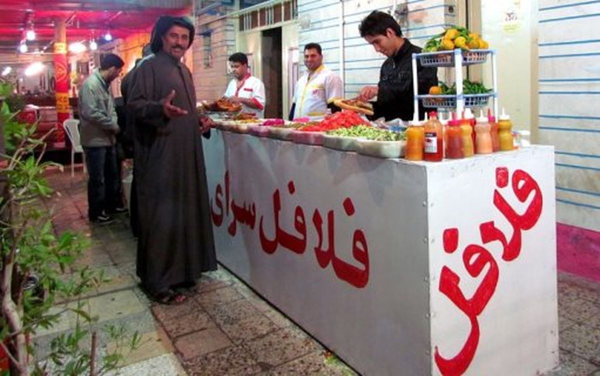 هجوم فلافل ها به سبک زندگي فست فودي ما/ فلافل خوري از عزت الله ضرغامی تا تینا آخوندتبار