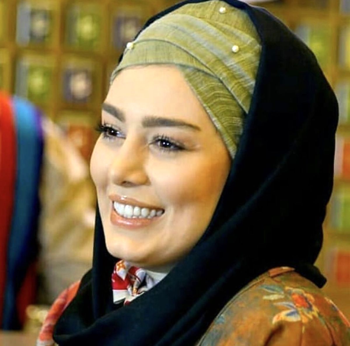 سحر قریشی با حجابی متفاوت + عکس