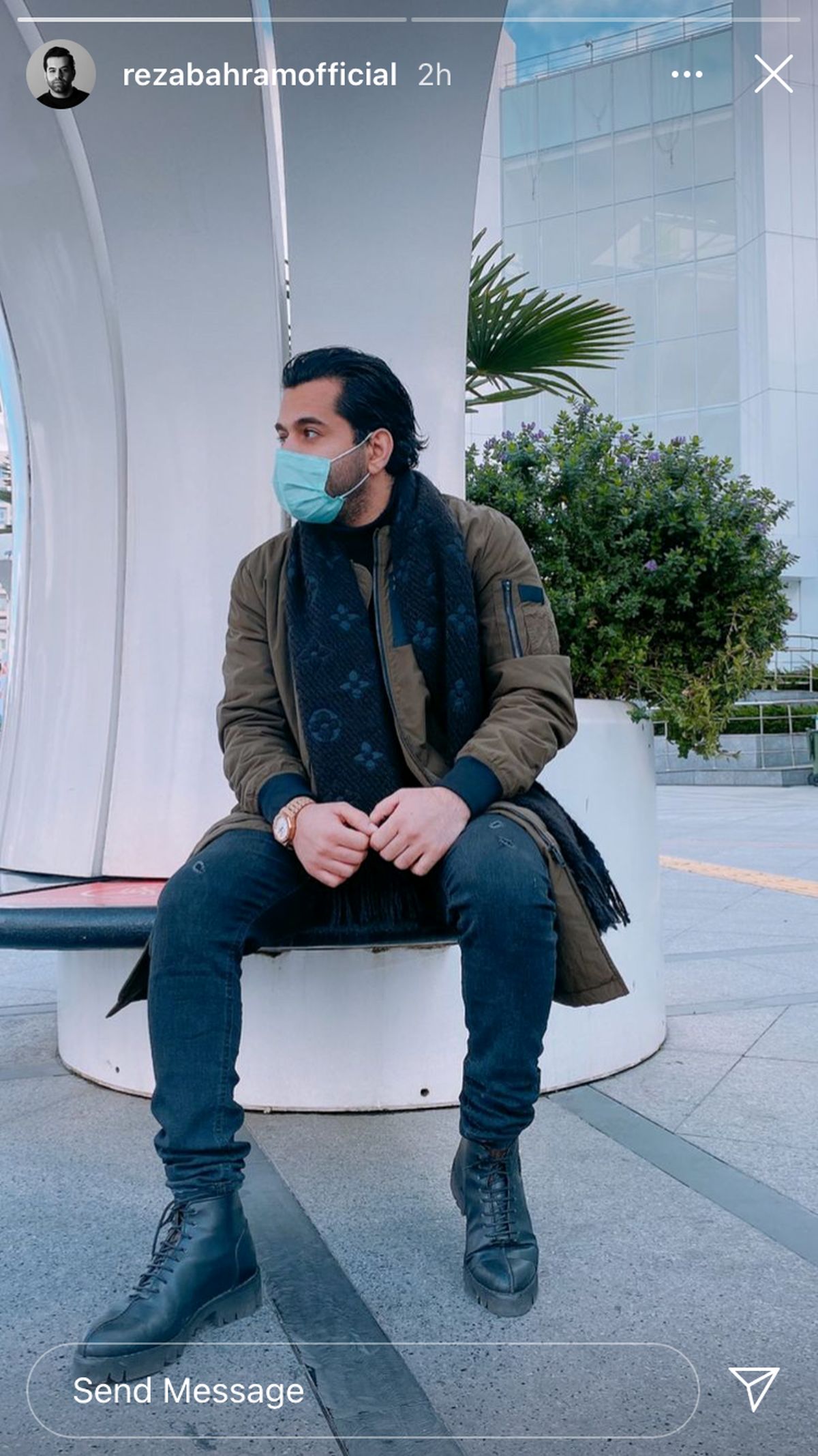 خواننده مشهور ایرانی در خارج از کشور + عکس