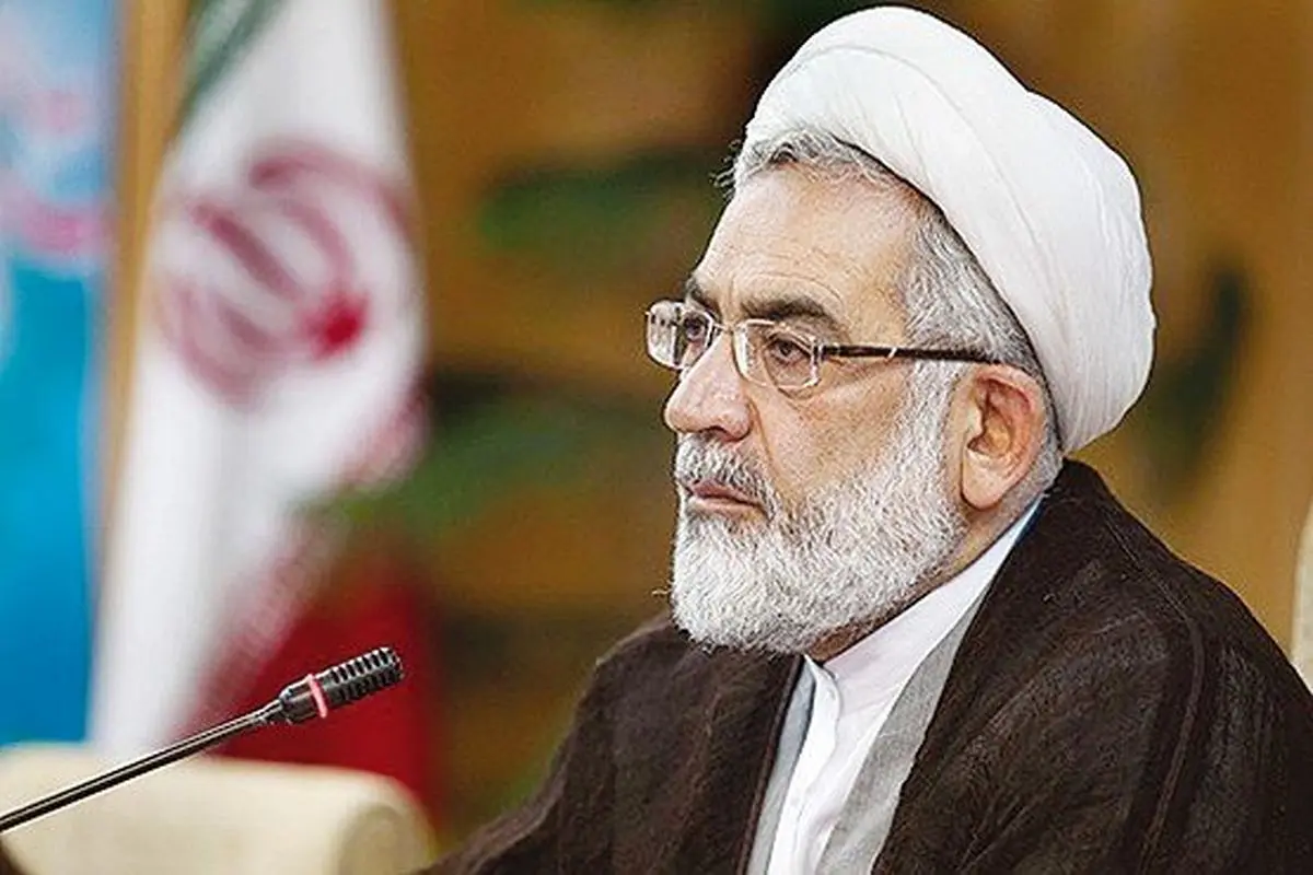 منتظری: برخی از آثار فضای مجازی، مخرب و خانمان سوز است