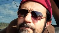 بازیگر گاندو با تیپی متفاوت در تاکسی + عکس