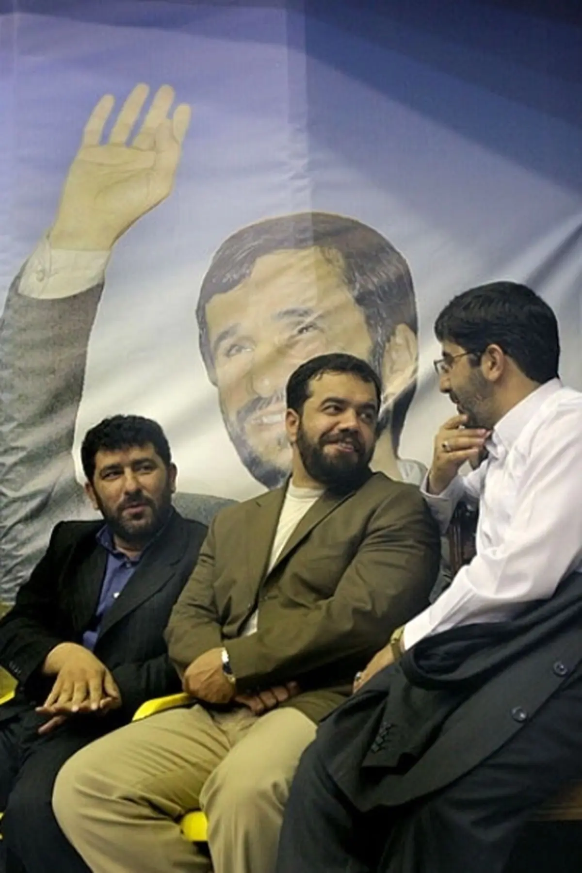 مداحان روزه سکوت گرفته اند