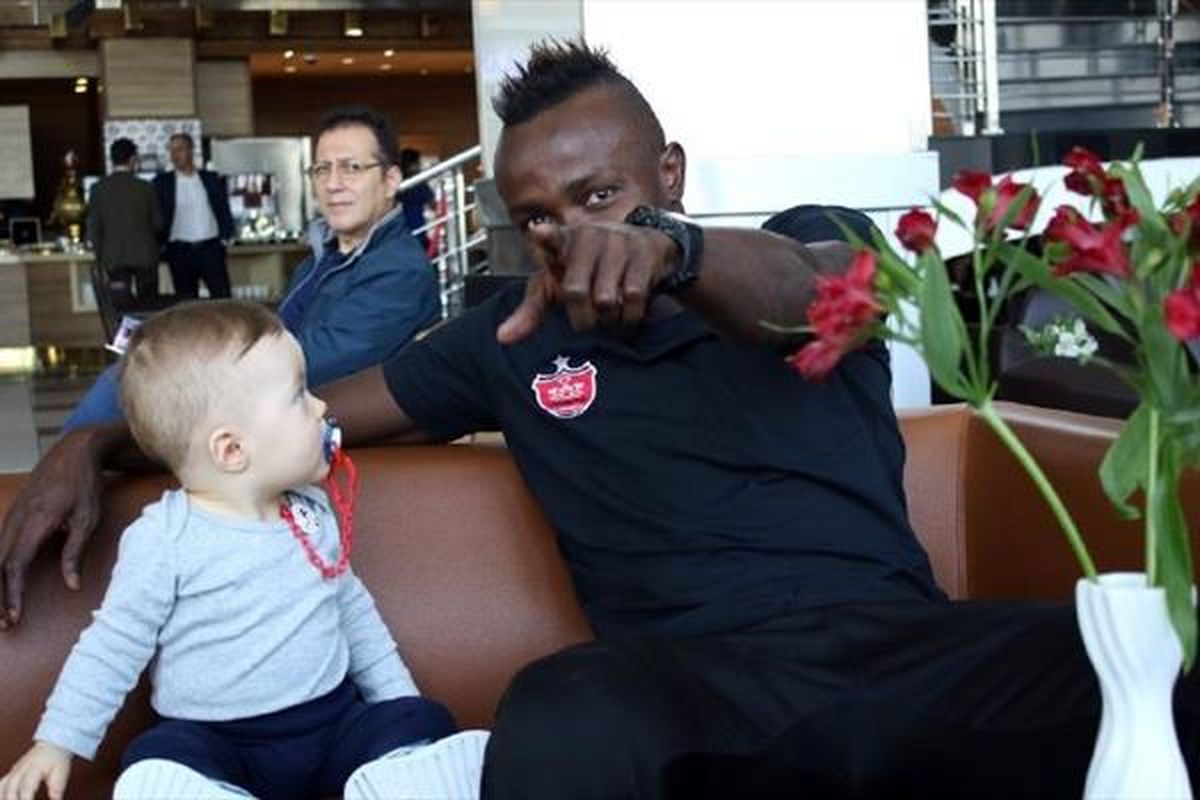 صنعت نفت: منتظر پاسخ پرسپولیس درباره منشا هستیم