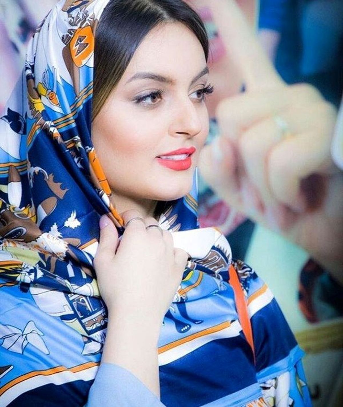 تیپ عجیب خانم بازیگرسینما+عکس 