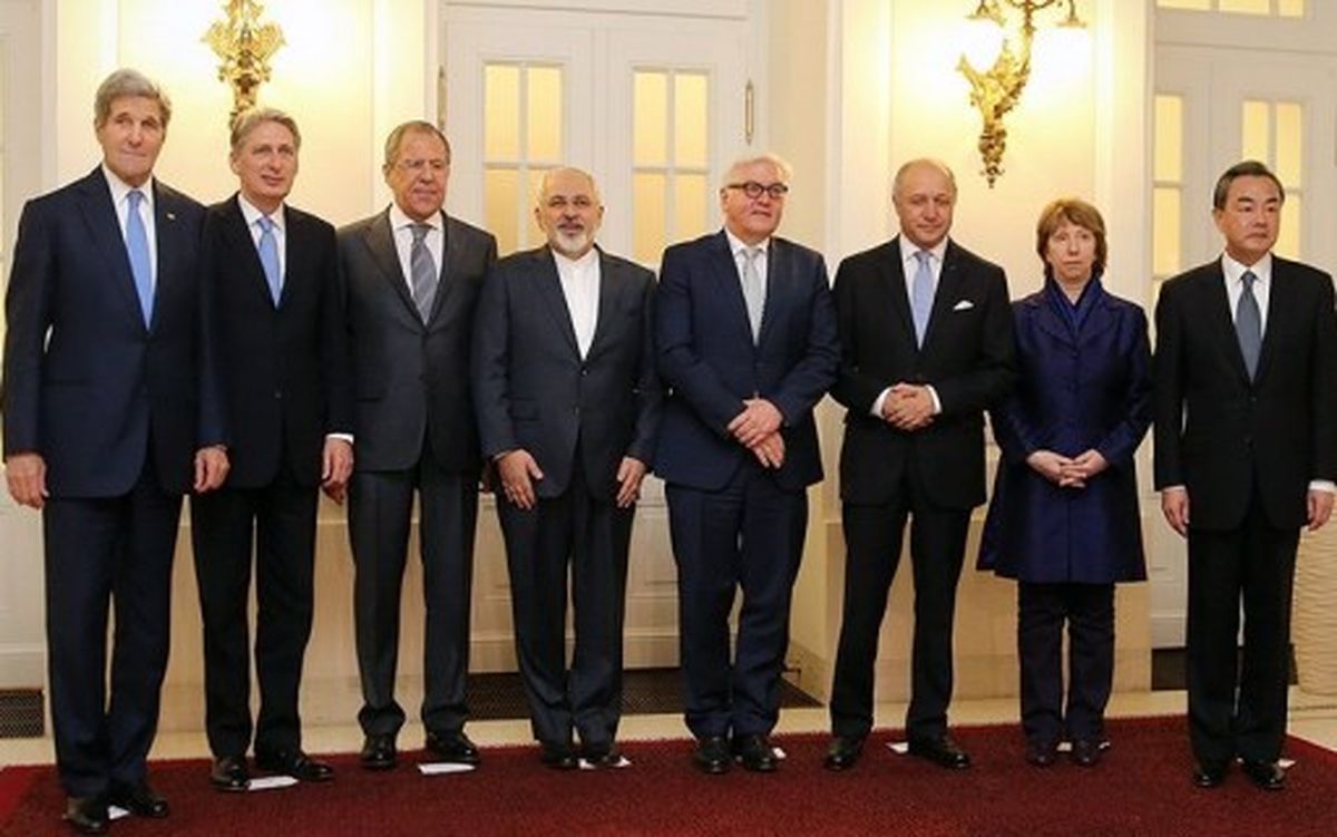 روسیه، یک‌جانبه تحریم‌های ایران را لغو می‌کند/ در ازای ماهانه 700 میلیون دلار چه امتیازی داديم؟+ عكسهاي حاشيه اي