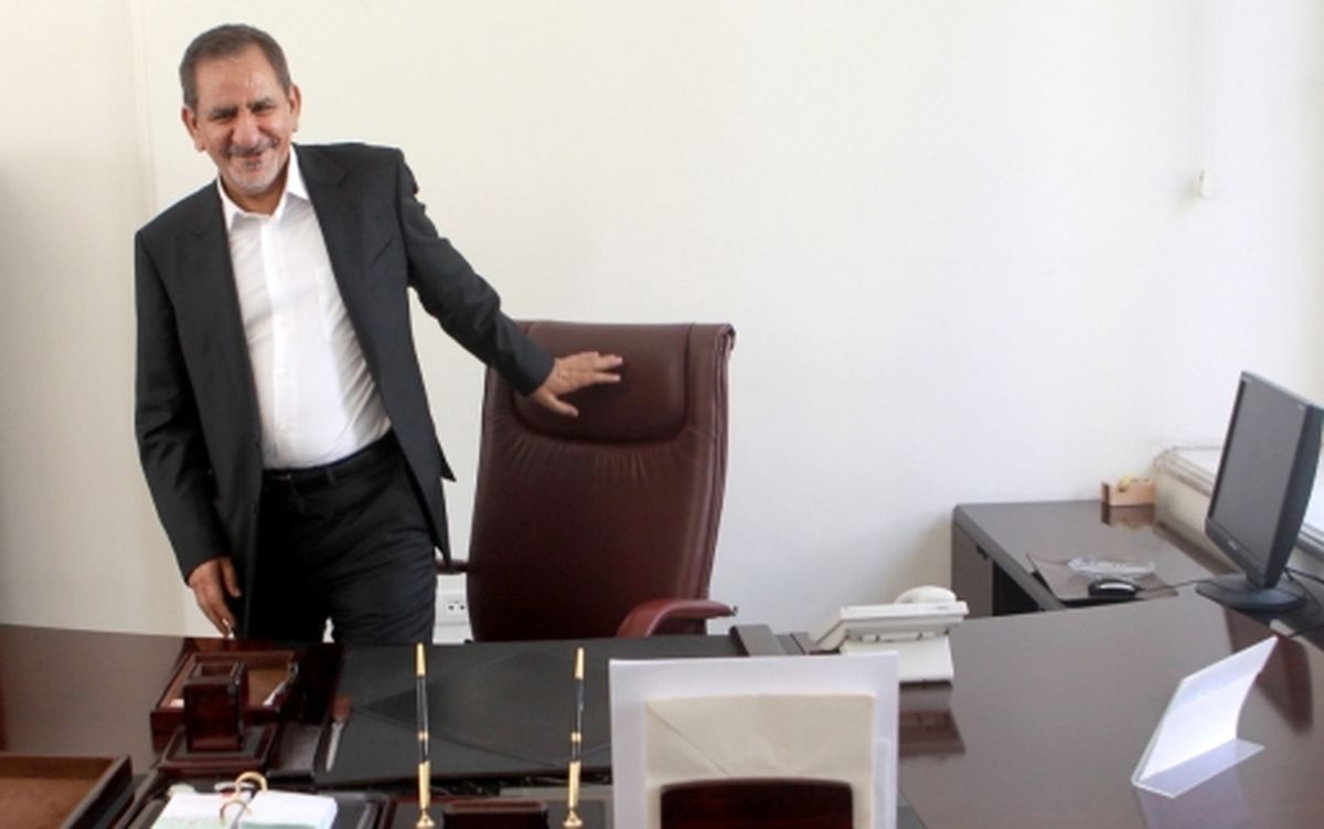 مسئولان کشور، روزنامه نباشند/ ادامه بگم بگم در دولت اعتدال