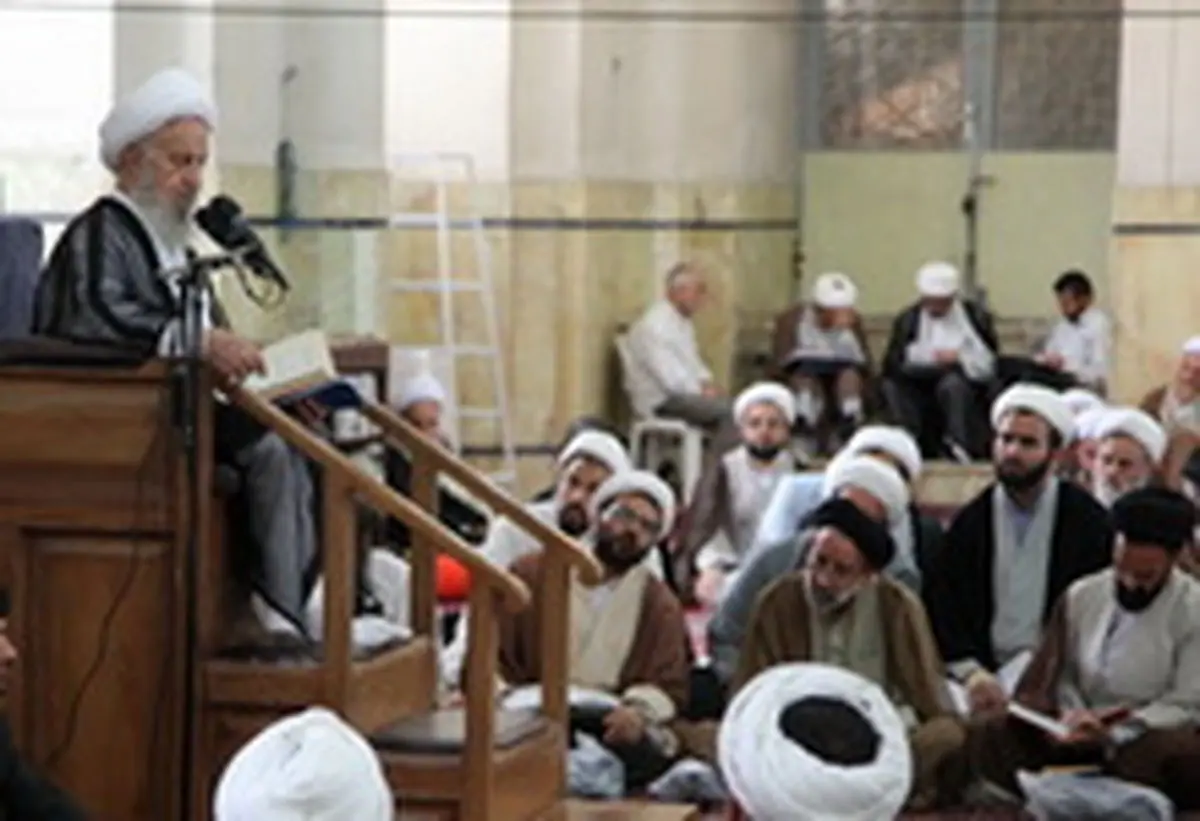 آیت الله مکارم شیرازی: فرمول شورای امنیت فرمول غلطی است