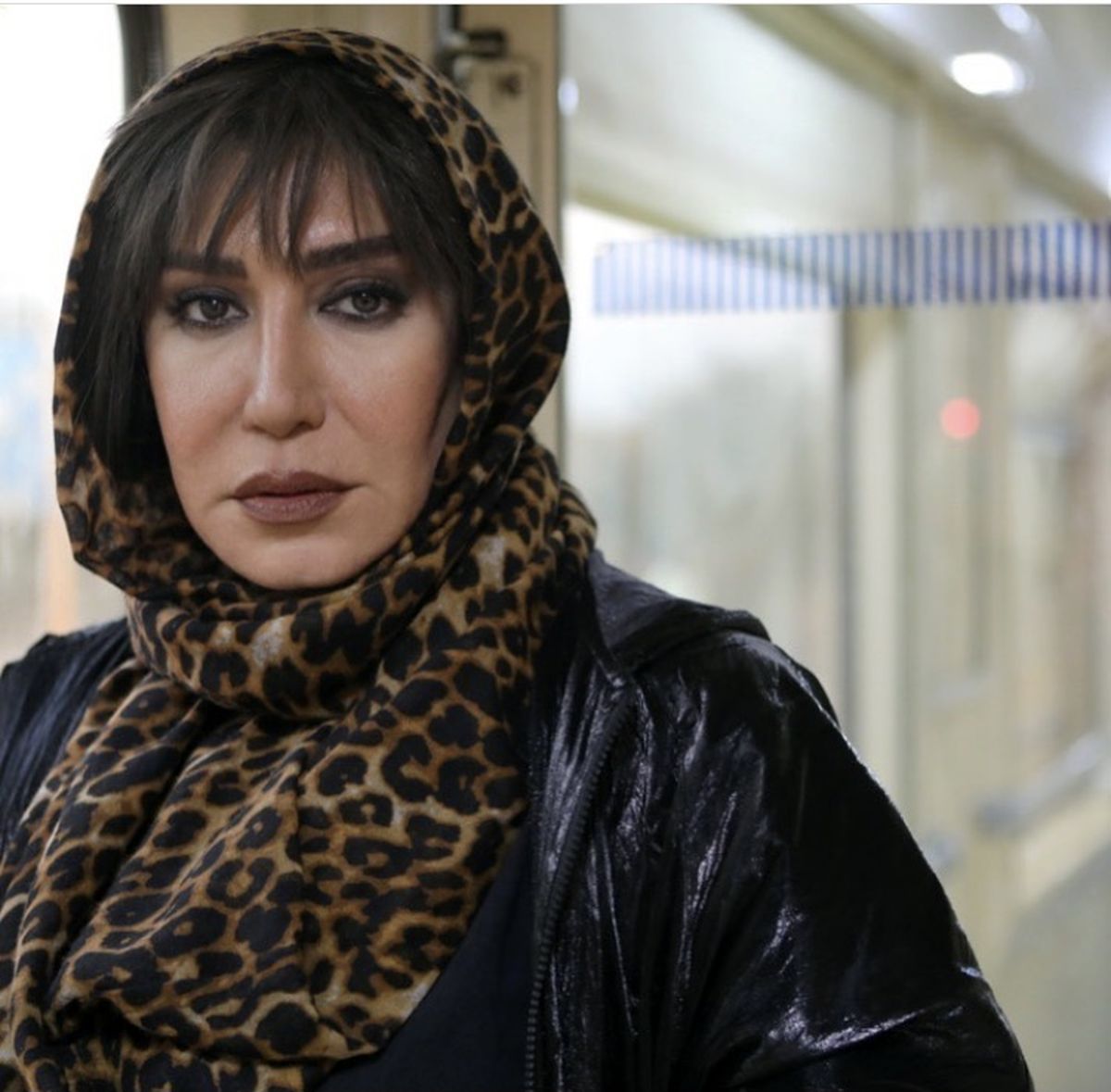 ظاهر متفاوت‌ نسیم‌ ادبی + عکس