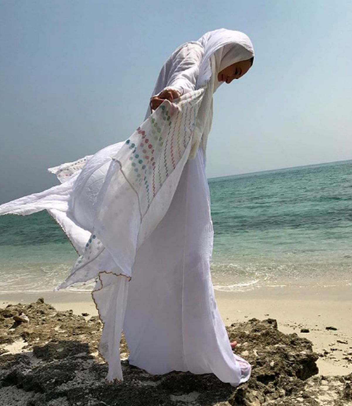 حس فرشتگی سحر ولدبیگی لب دریا+عکس