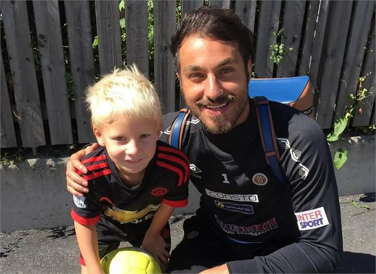 چرا مکانی برای تیم جدیدش بازی نمی‌کند؟