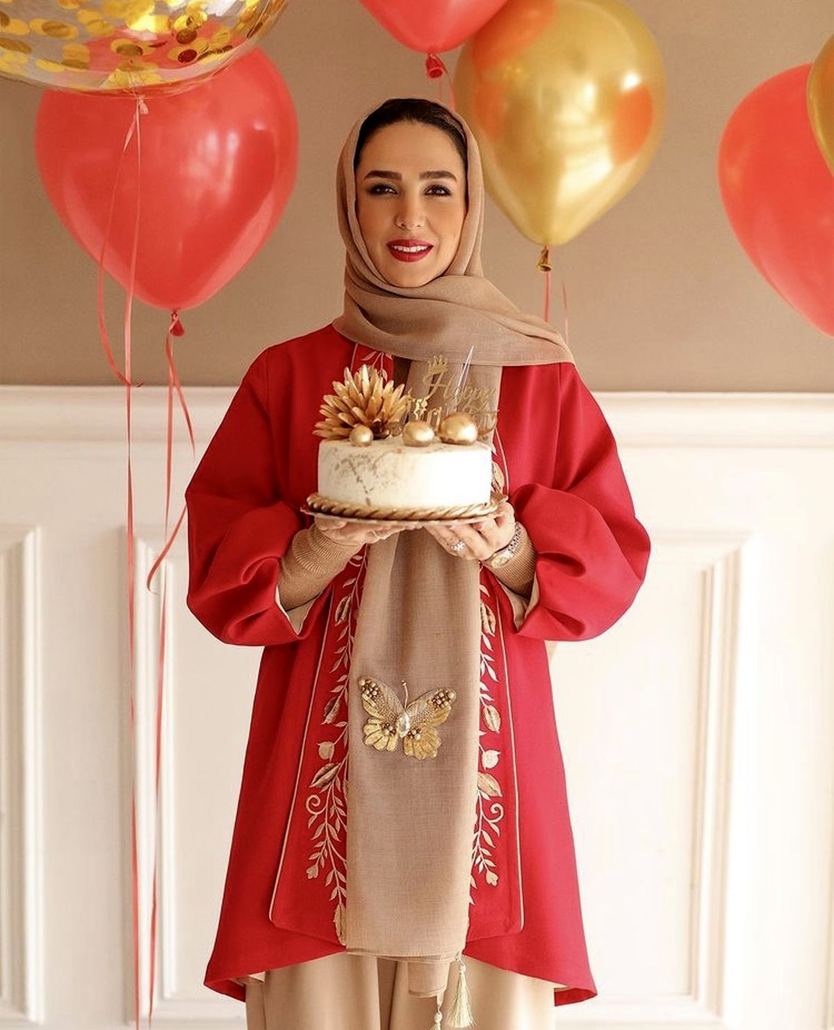 تولد ساده و خاص سوگل طهماسبی + عکس