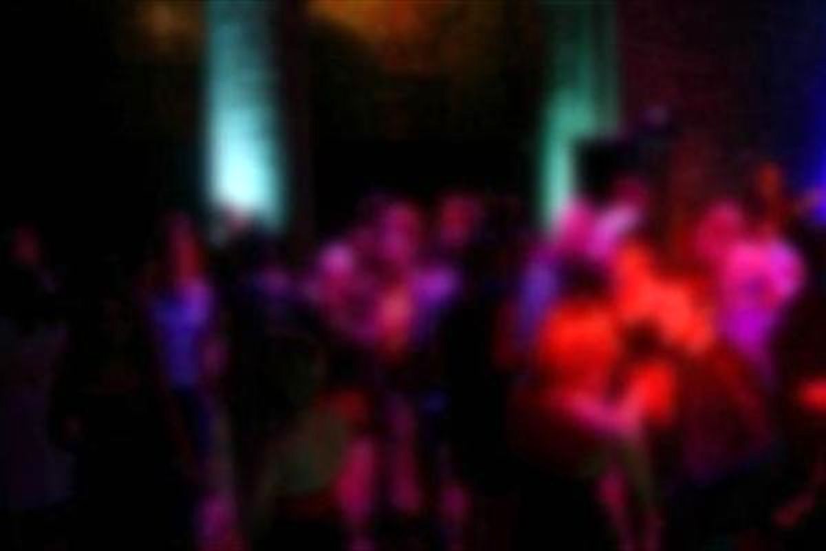 دستگیری بازیگر زن مشهور در پارتی مختلط