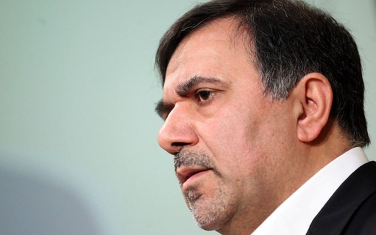 ادبیاتی که در شأن آقای وزیر نیست