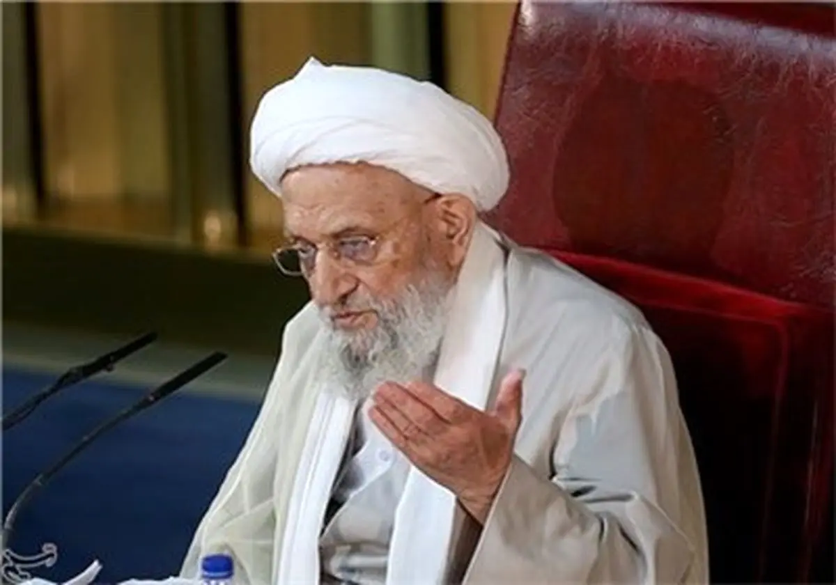 اقتصاد مقاومتی با شعار درست نمی‌شود