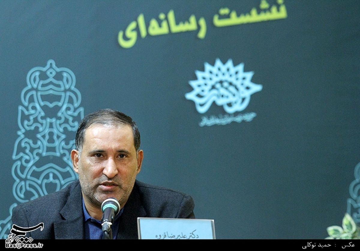 علیرضا قزوه، از مرکز آفرینش‌های ادبی حوزه هنری رفتنی شد