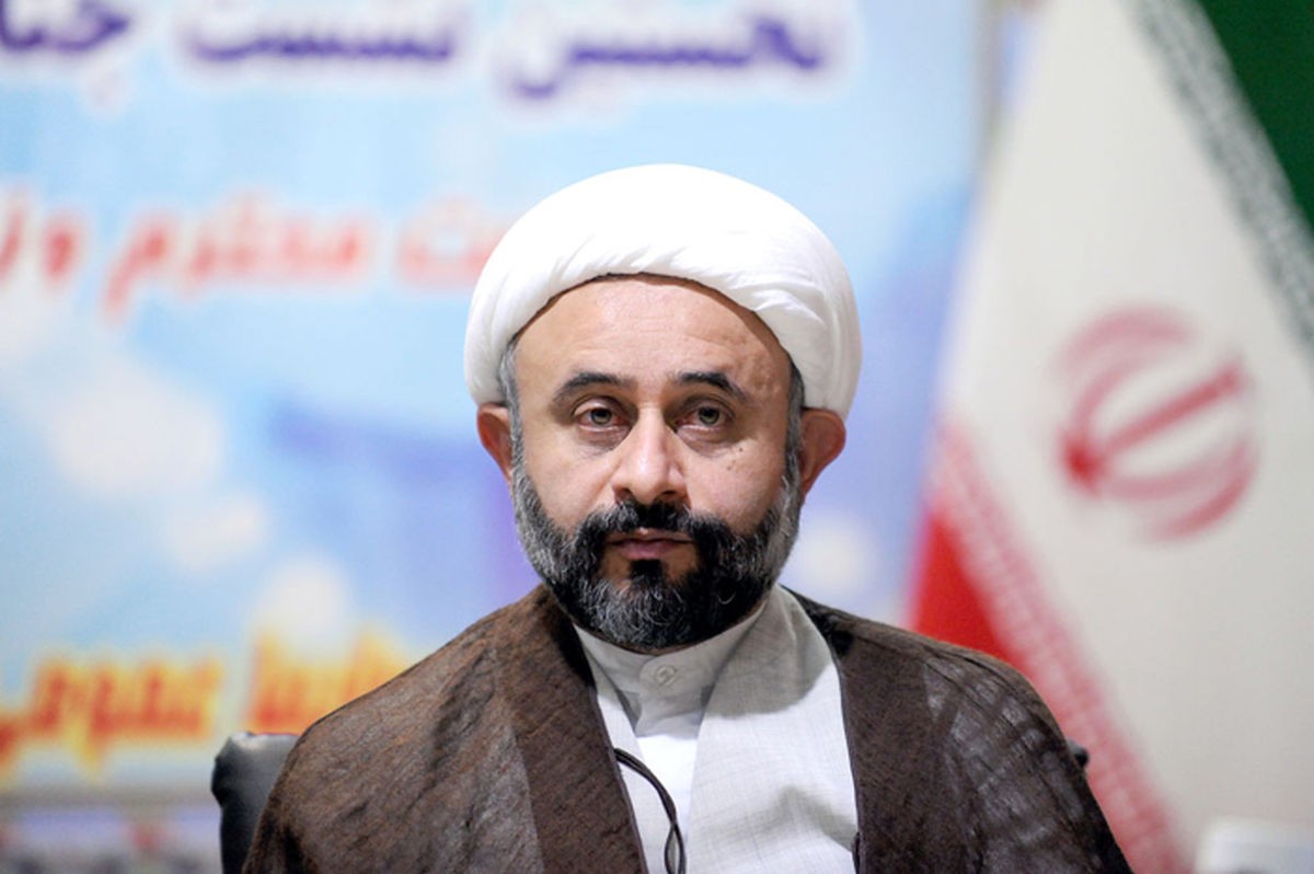 حجت الاسلام نقویان در بیمارستان بستری شد